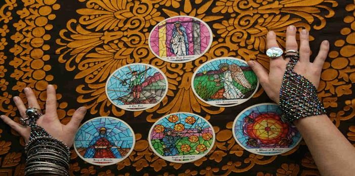 فال تاروت چیست ؟