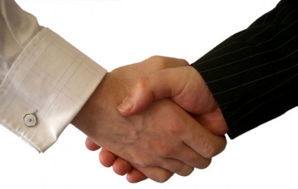 شخصیت شما و رازهای دست دادن!